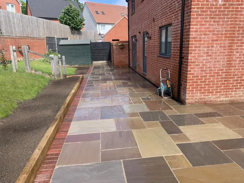 Patios Ashford